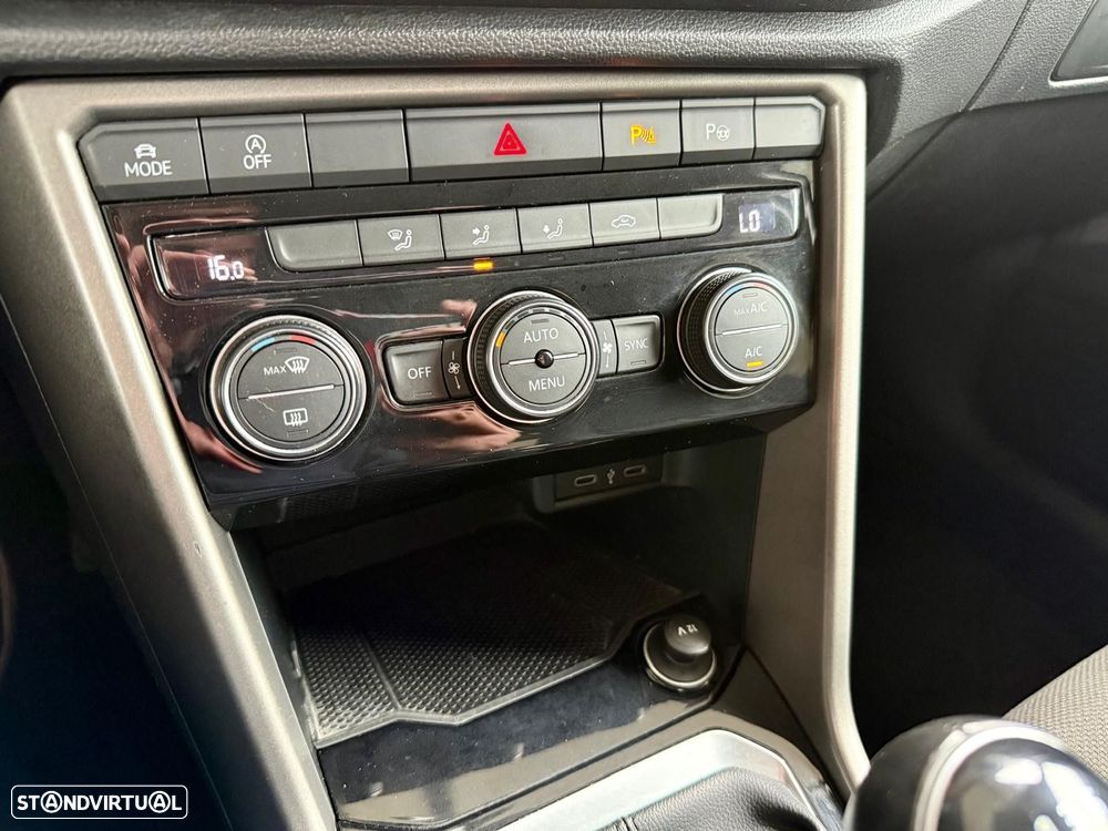 VW T-Roc 1.0 TSI Style - 20