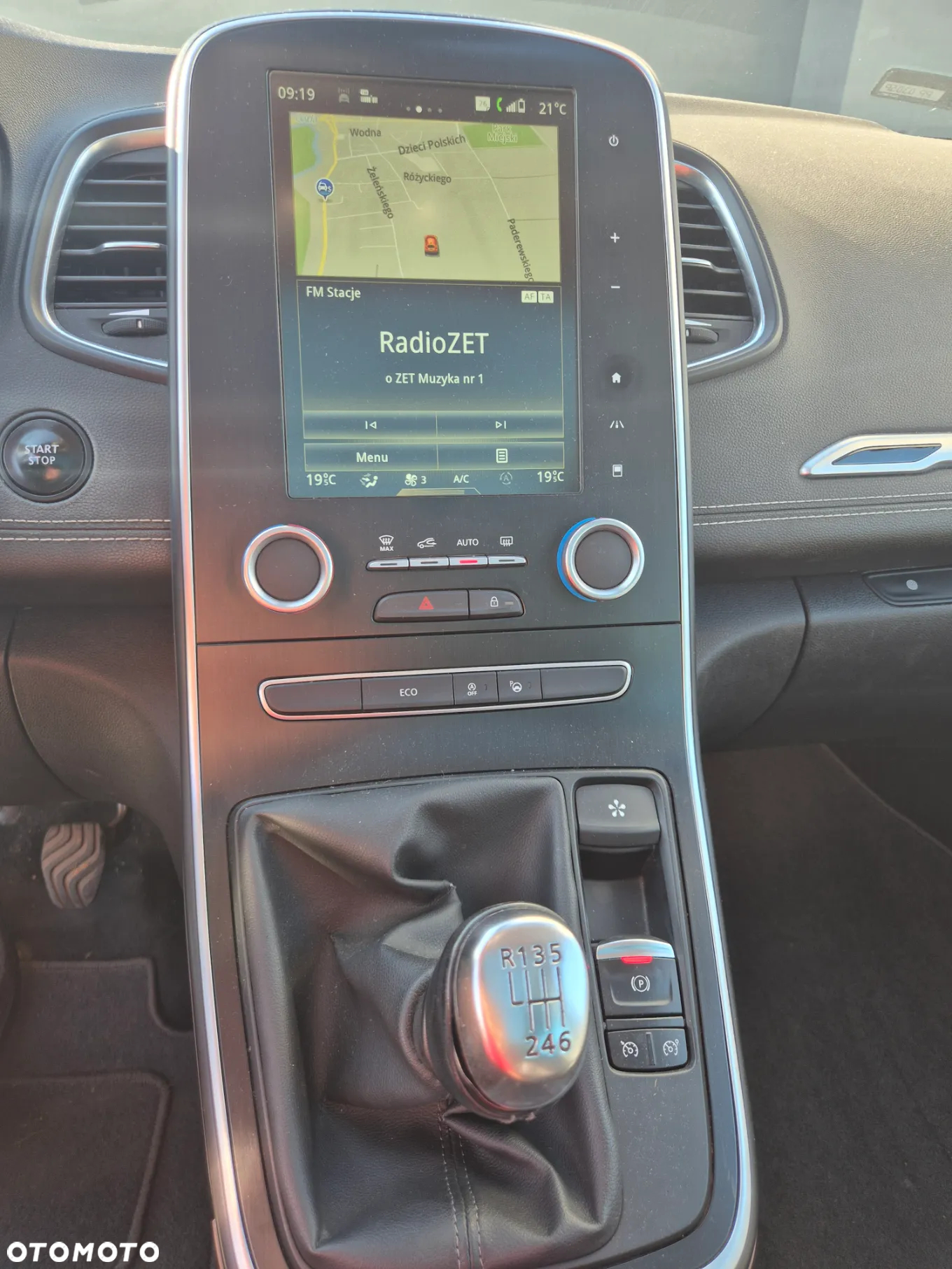 Renault Scenic ENERGY TCe 130 INTENS - 14