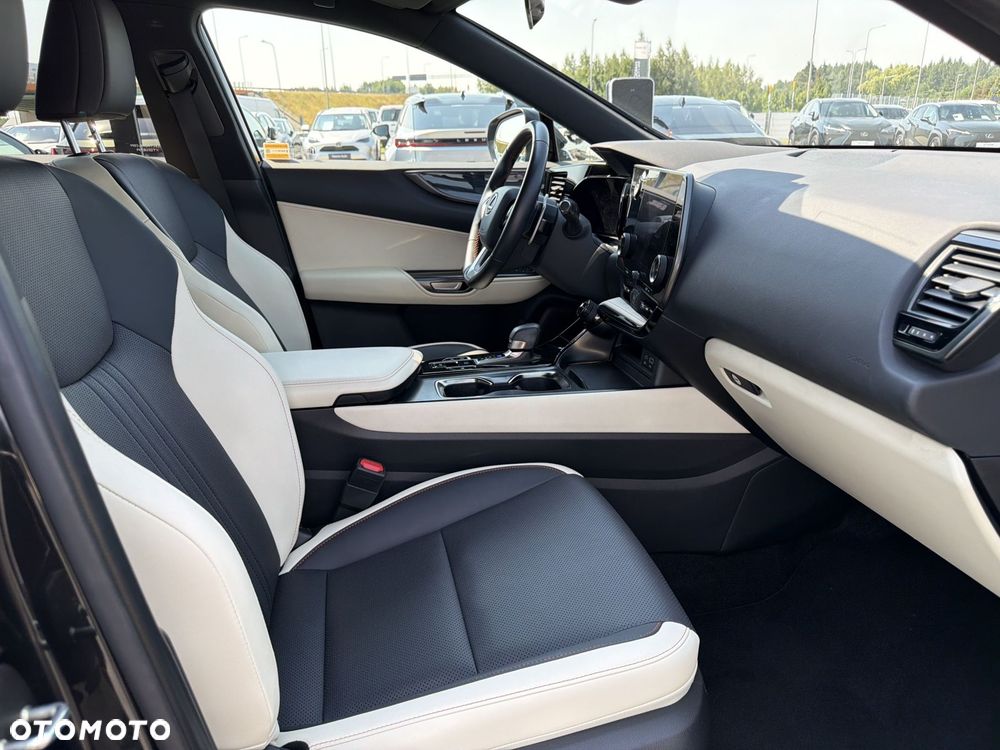 Lexus NX 350h Prestige AWD - 9