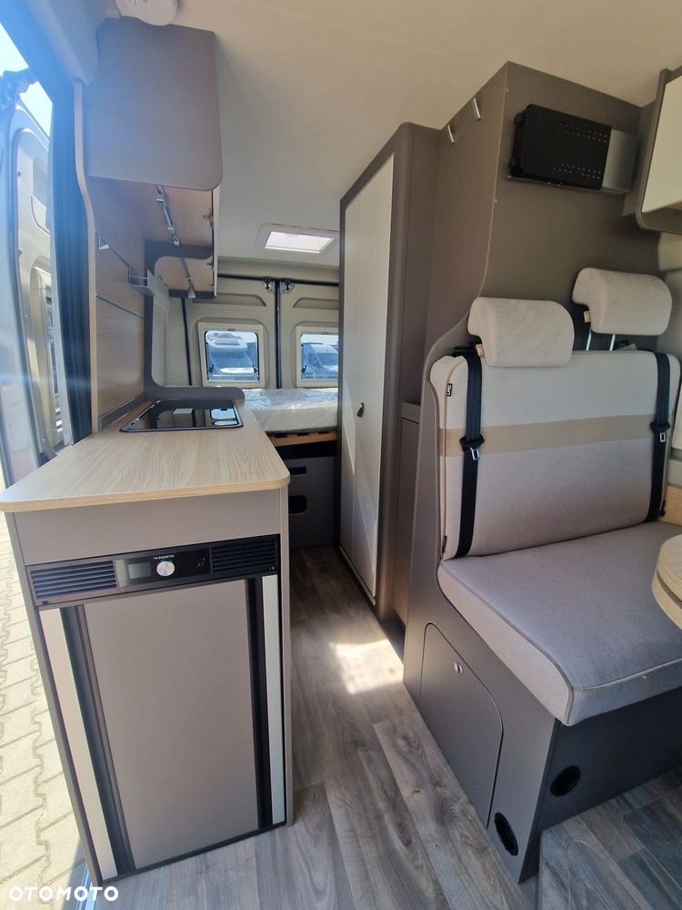 LMC INNOVAN 600 FIAT AUTOMAT 4 osobowy Panorama Zimowa Wersja FV23% - 25