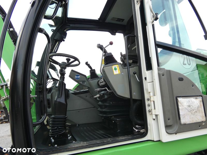 Liebherr A910 Compact / Z Niemiec / Super Stan / BEZ DPF / 2 Łyżki / - 19