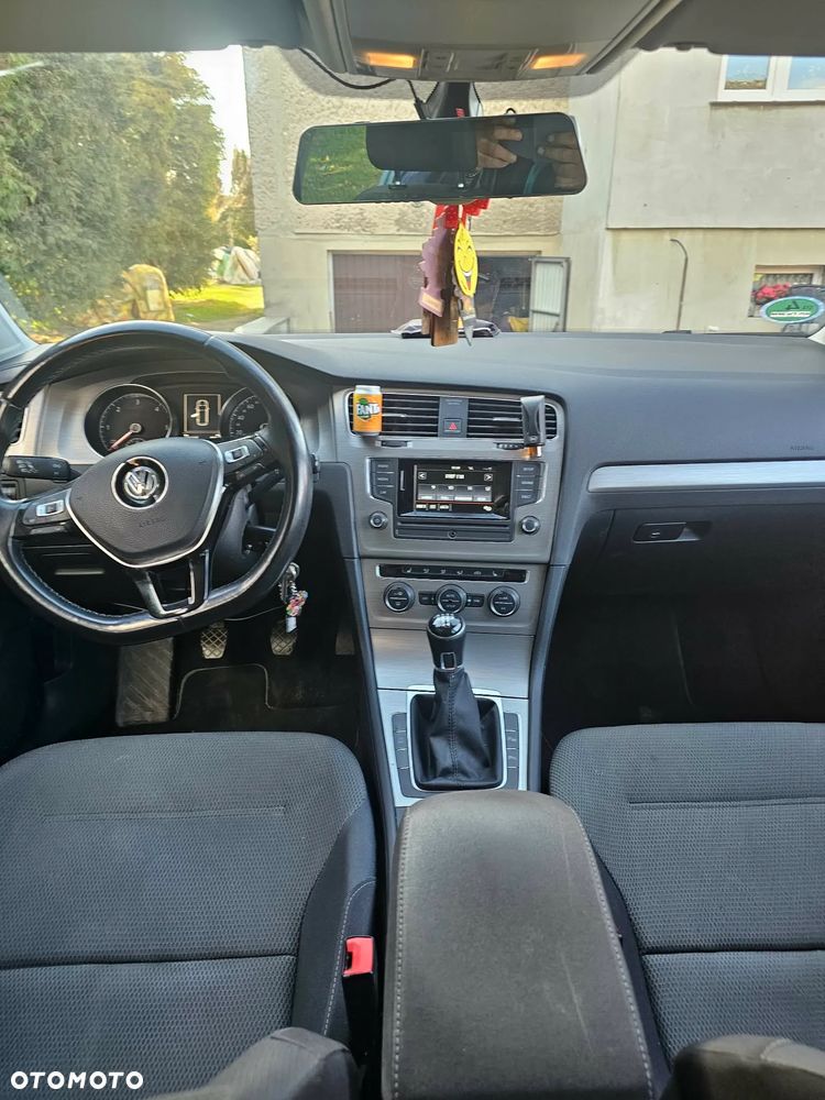 Volkswagen Golf 1.6 TDI BMT Comfortline - 9