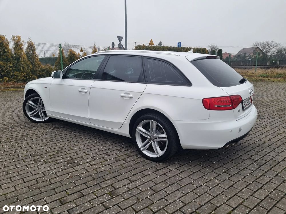 Audi A4 Avant 2.0 TDI DPF Ambiente - 29
