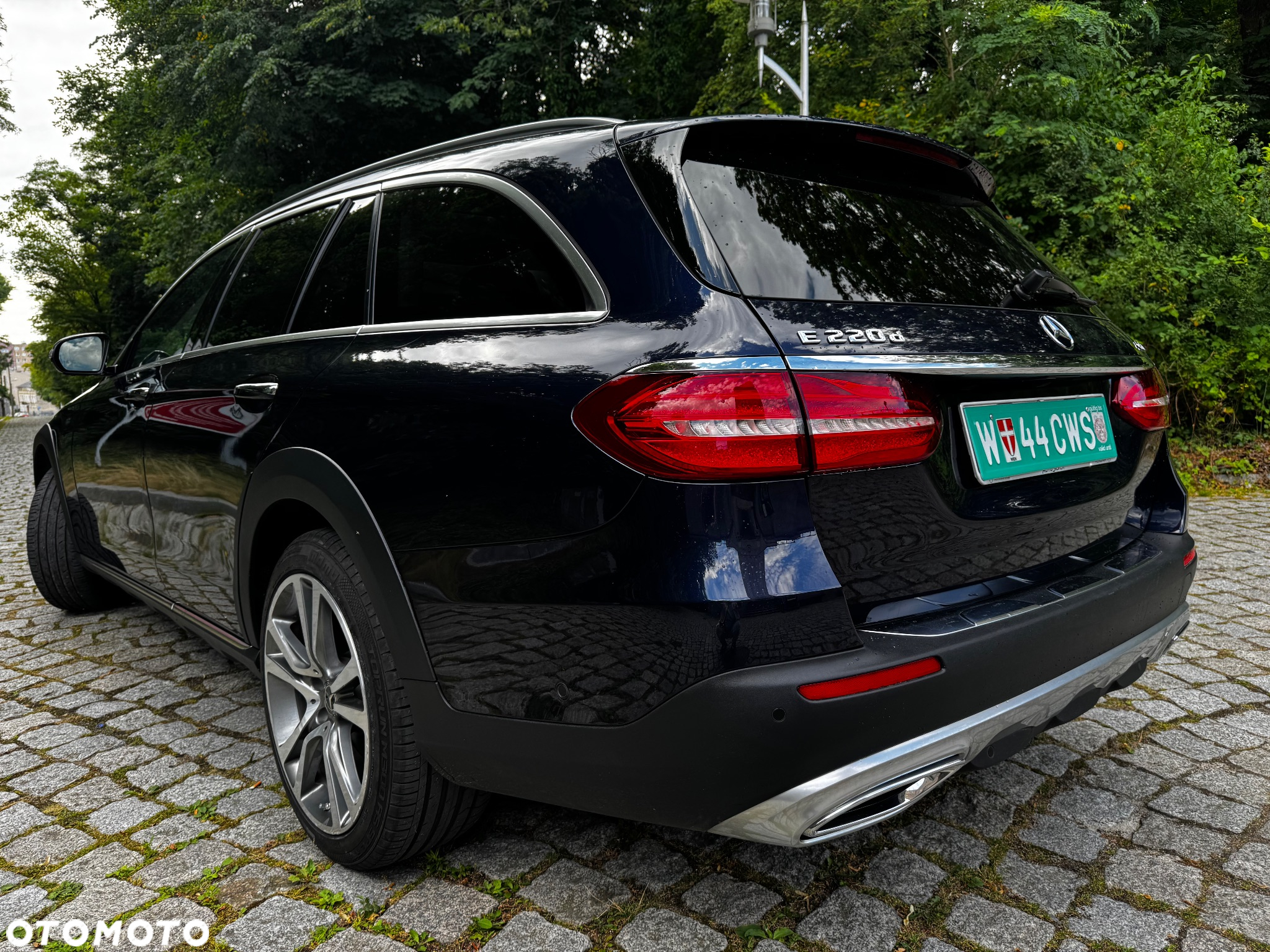 Mercedes-Benz Klasa E 220 d 4Matic T All-Terrain 9G-TRONIC Exclusive - 31