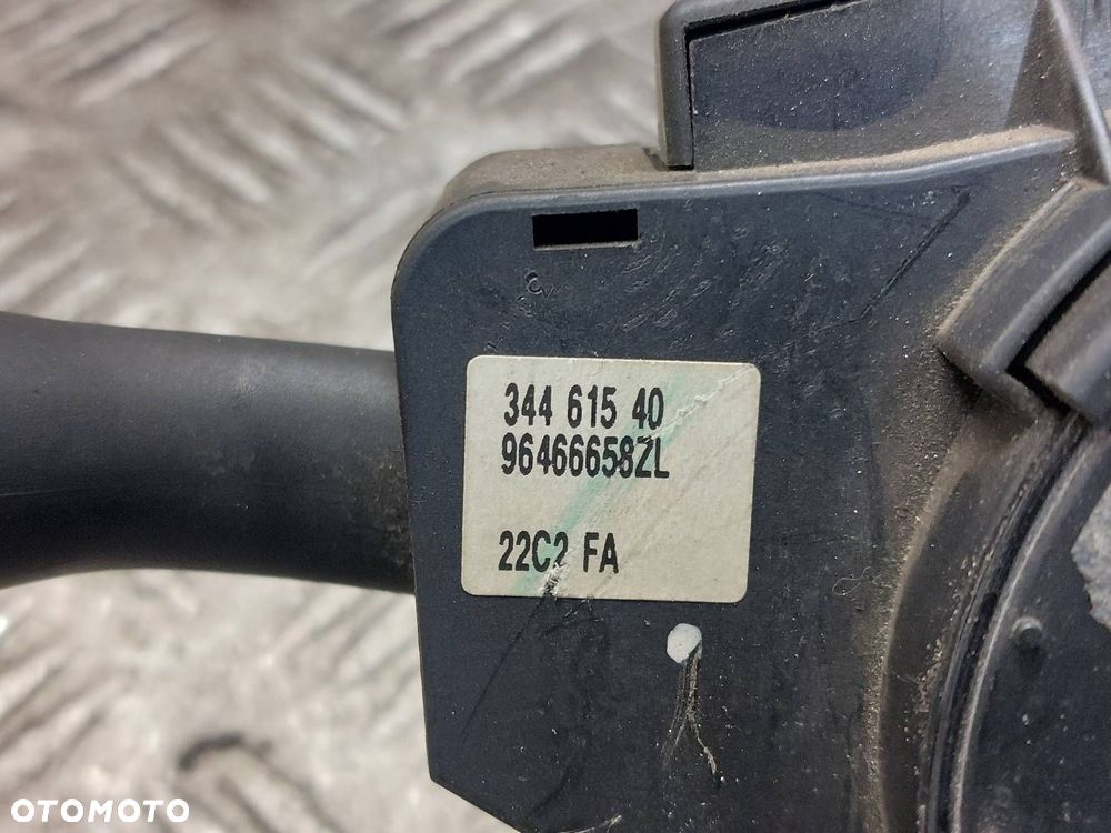 MANETKA PRZEŁĄCZNIK ZESPOLONY TAŚMA SYGNAŁU PEUGEOT 307 I 96466658ZL - 2
