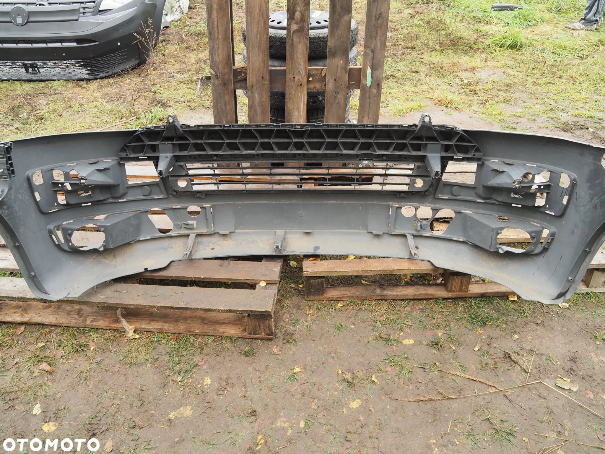 Zderzak przód przedni VW Transporter T5 7E0807221 - 13