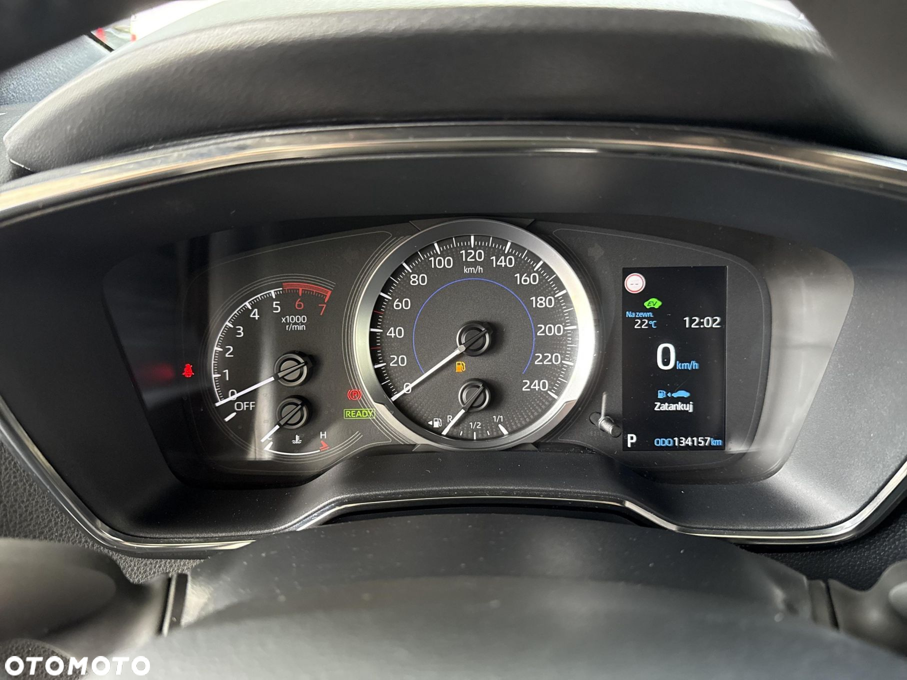 Toyota Corolla 1.8 Hybrid Comfort - 17