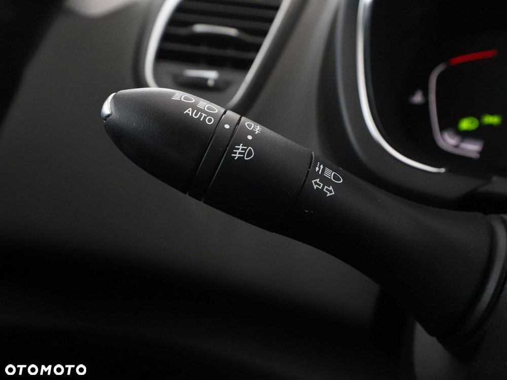 Renault Scenic ENERGY TCe 115 EXPERIENCE - 34