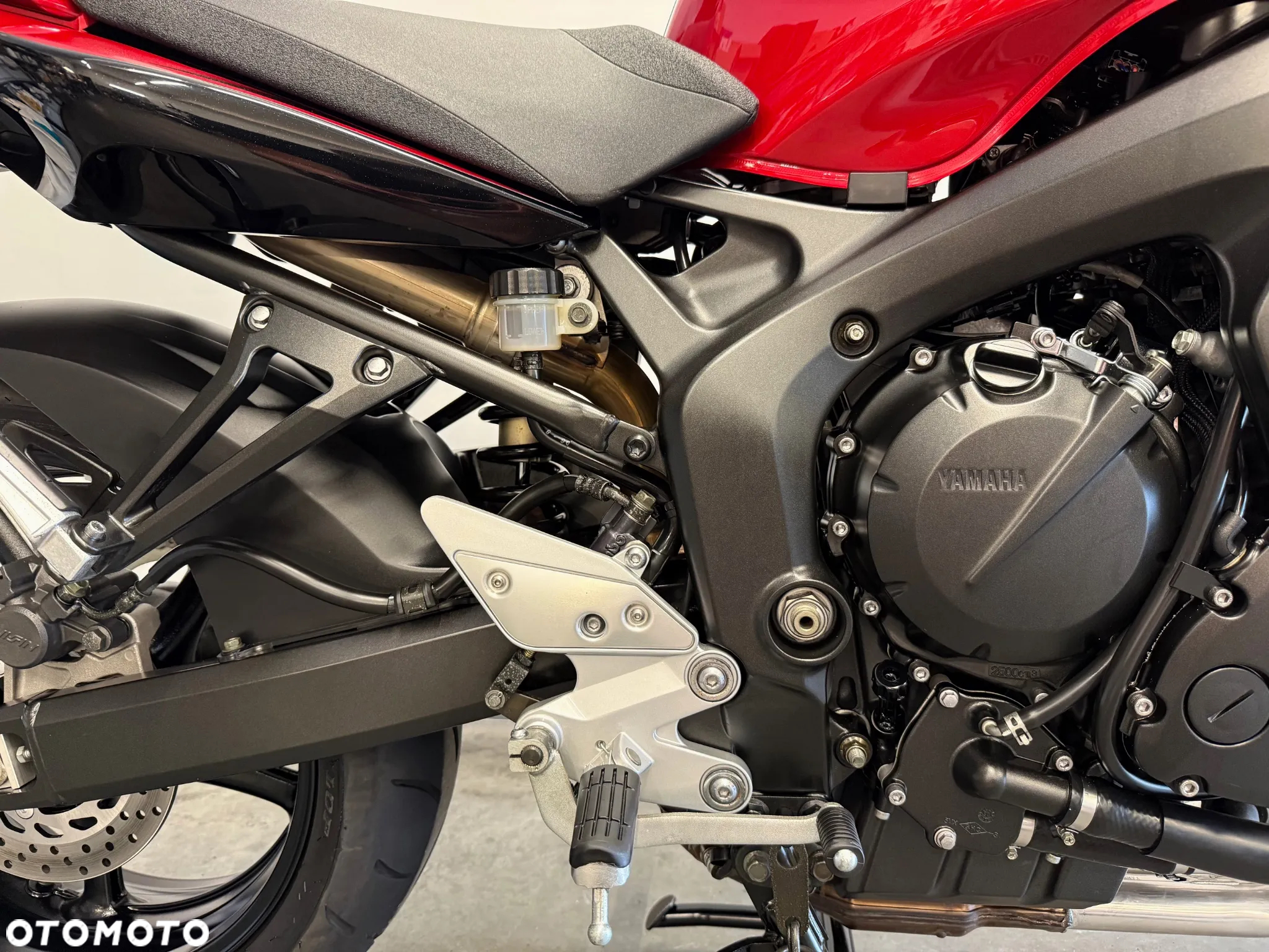 Yamaha FZ6 - 33