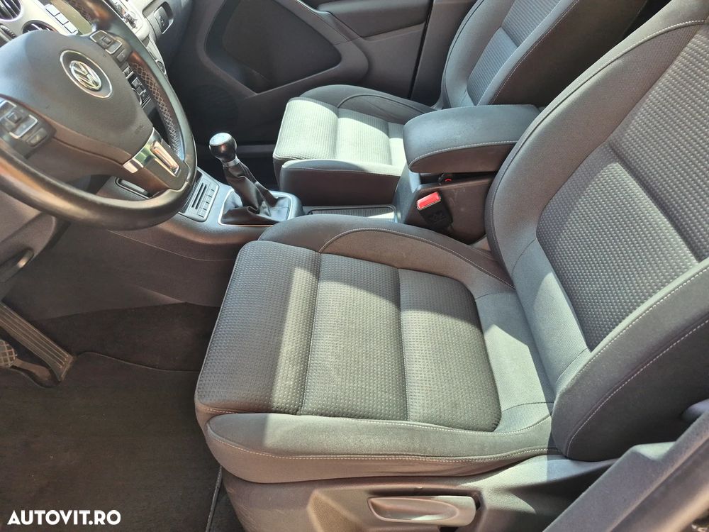 Volkswagen Tiguan 2.0 TDI BMT Sport & Style - 11