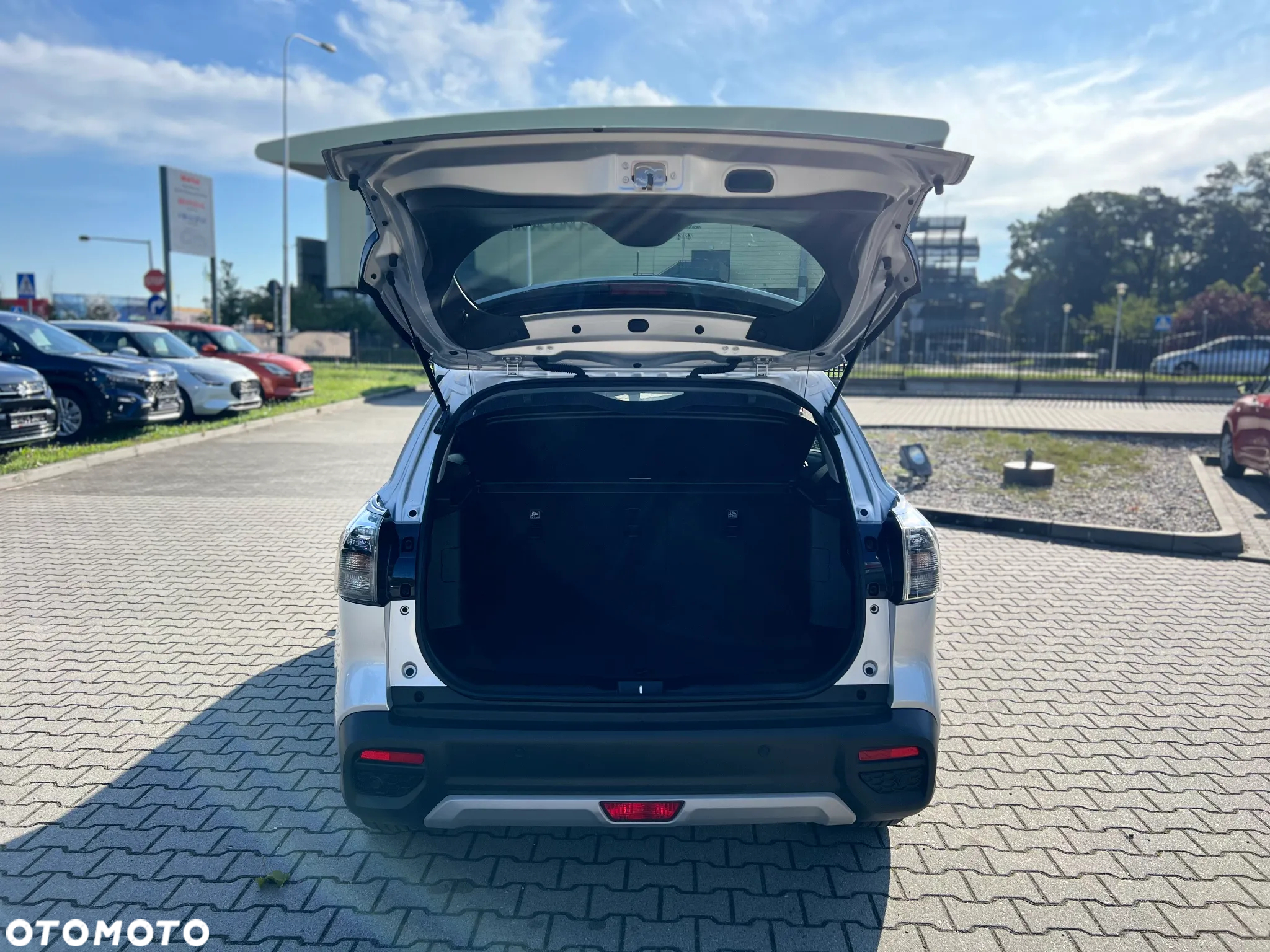 Suzuki SX4 S-Cross 1.5 DualJet Hybrid Premium Plus SP AGS - 16