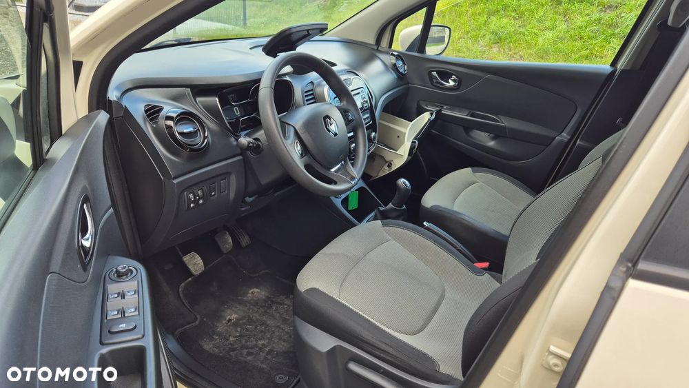 Renault Captur (ENERGY) TCe 90 BOSE EDITION - 7