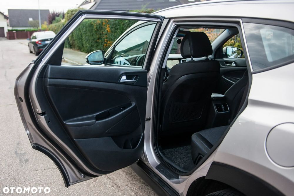 Hyundai Tucson 1.6 GDi Comfort 2WD - 30