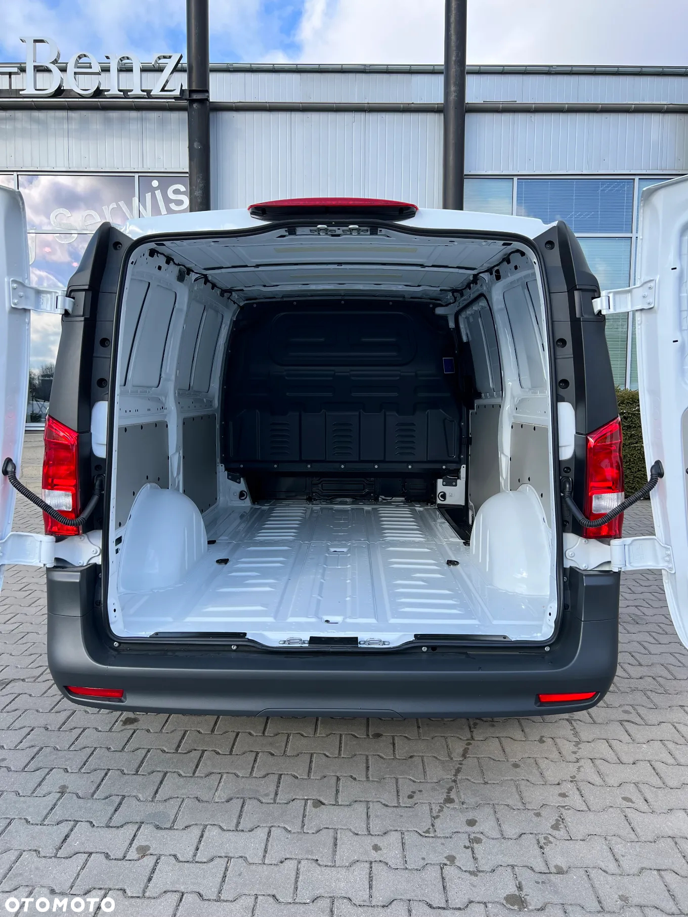 Mercedes-Benz Vito - 15