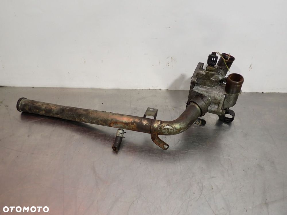 OBUDOWA TERMOSTATU MITSUBISHI OUTLANDER I - 3