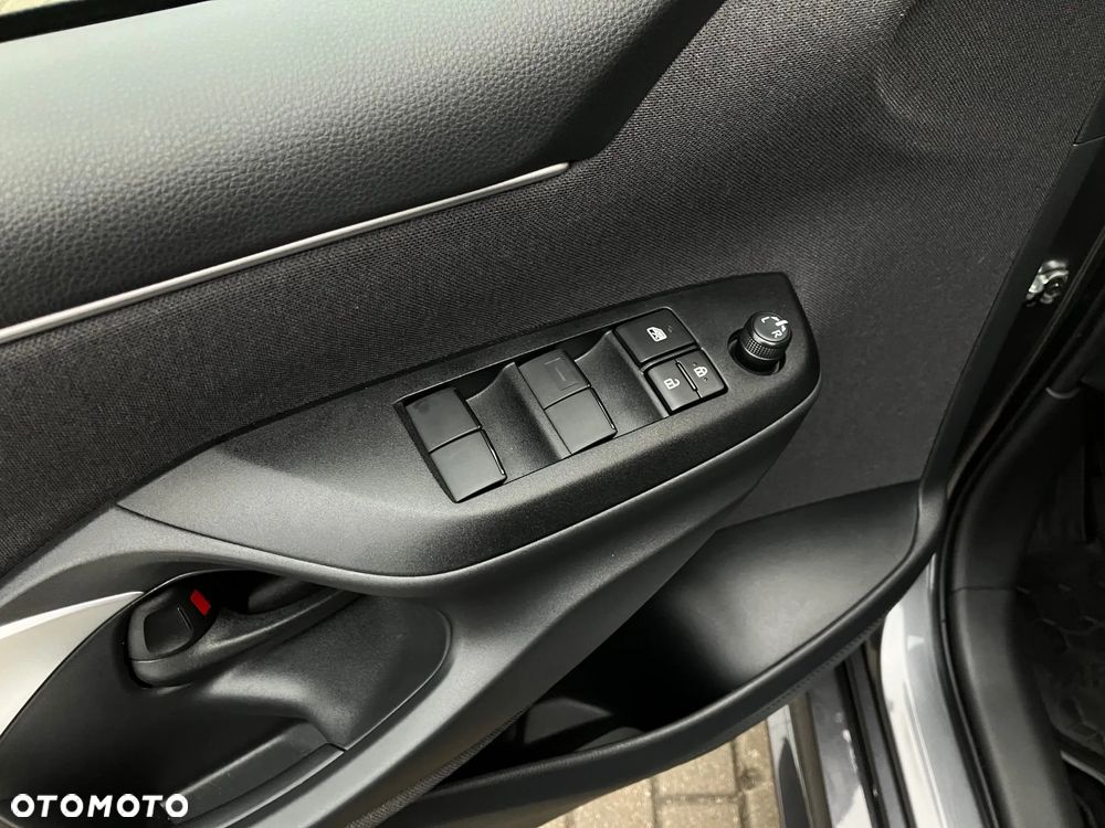 Toyota Yaris 1.5 Comfort - 23