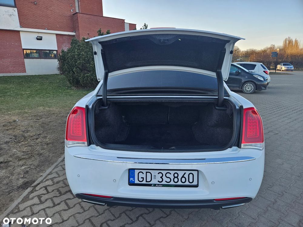 Chrysler 300C - 24