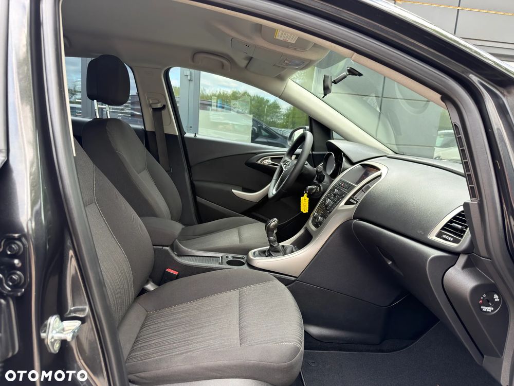 Opel Astra 1.7 CDTI Cosmo - 27