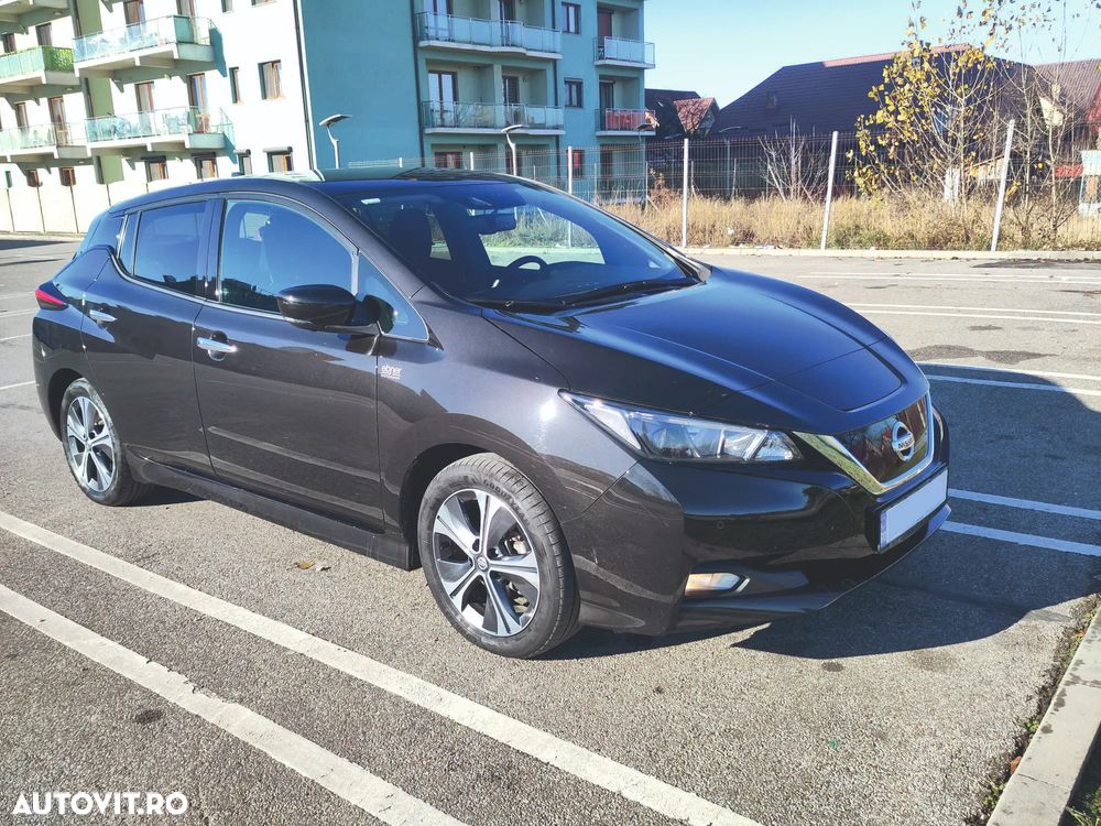 Nissan LEAF 40 kWh N-Connecta - 8
