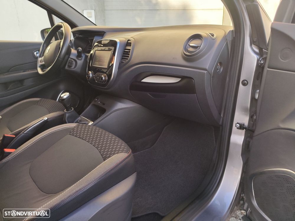 Renault Captur 0.9 TCE Exclusive - 18