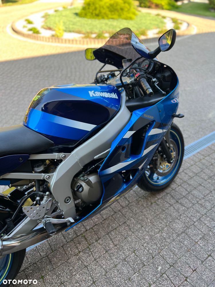 Kawasaki Ninja - 32