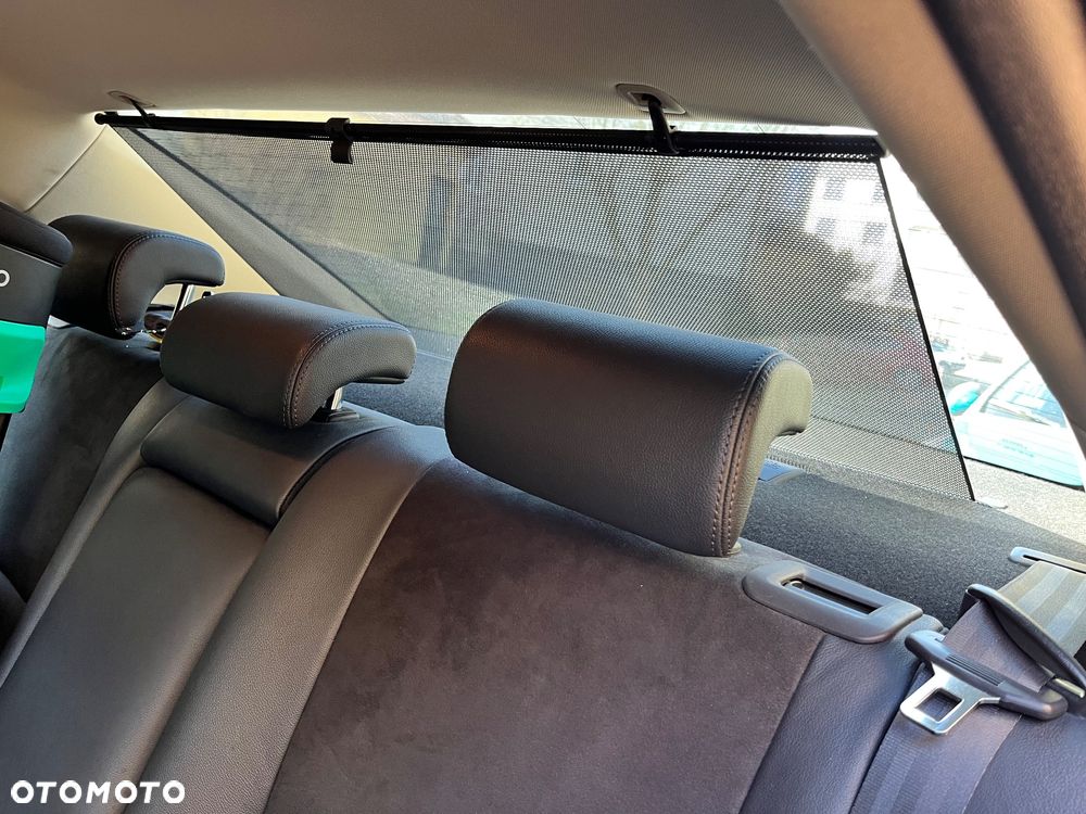 Toyota Avensis 1.8 Premium - 7