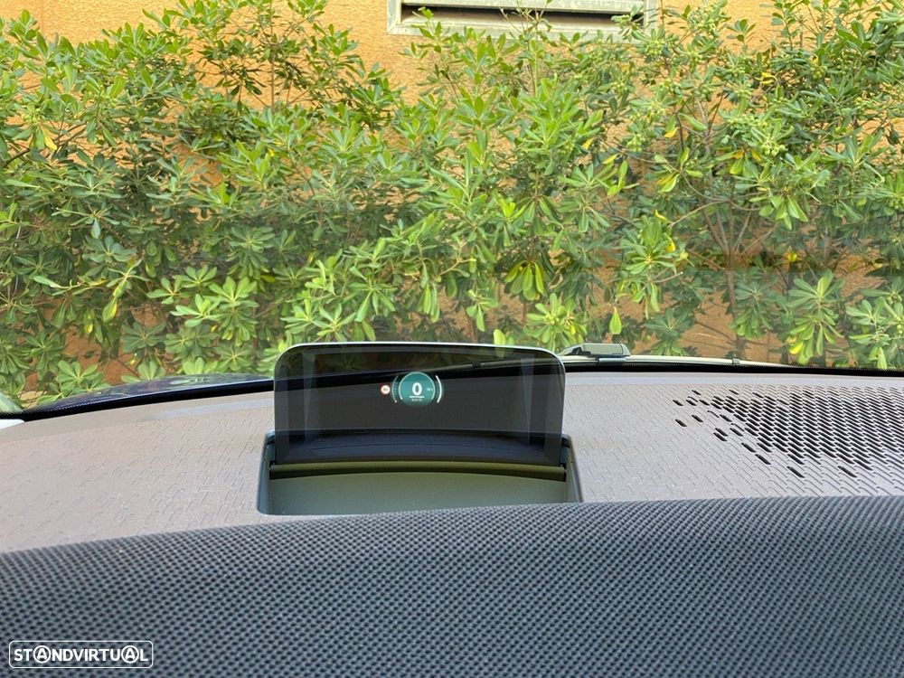 MINI 3 Portas Cooper SE Classic M - 8