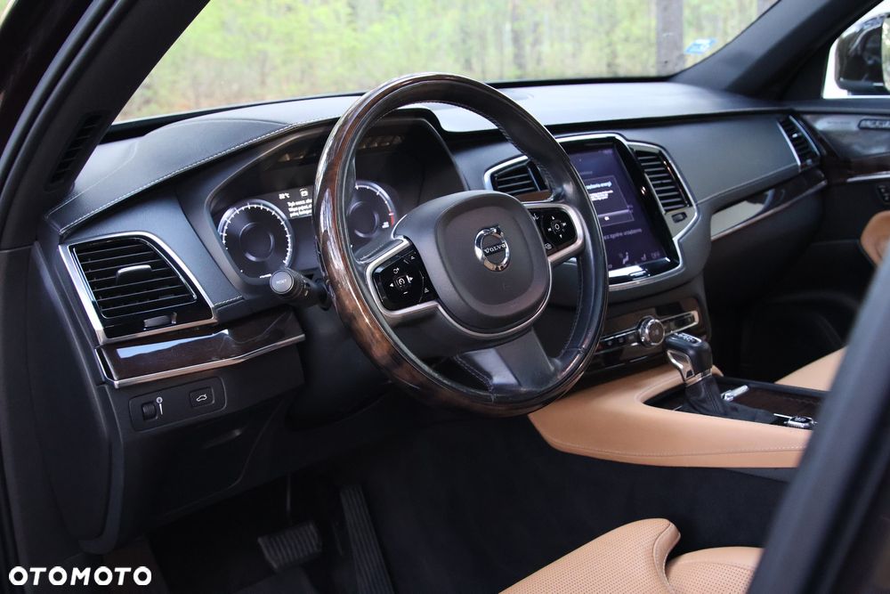 Volvo XC 90 D5 SCR AWD Inscription 7os - 18