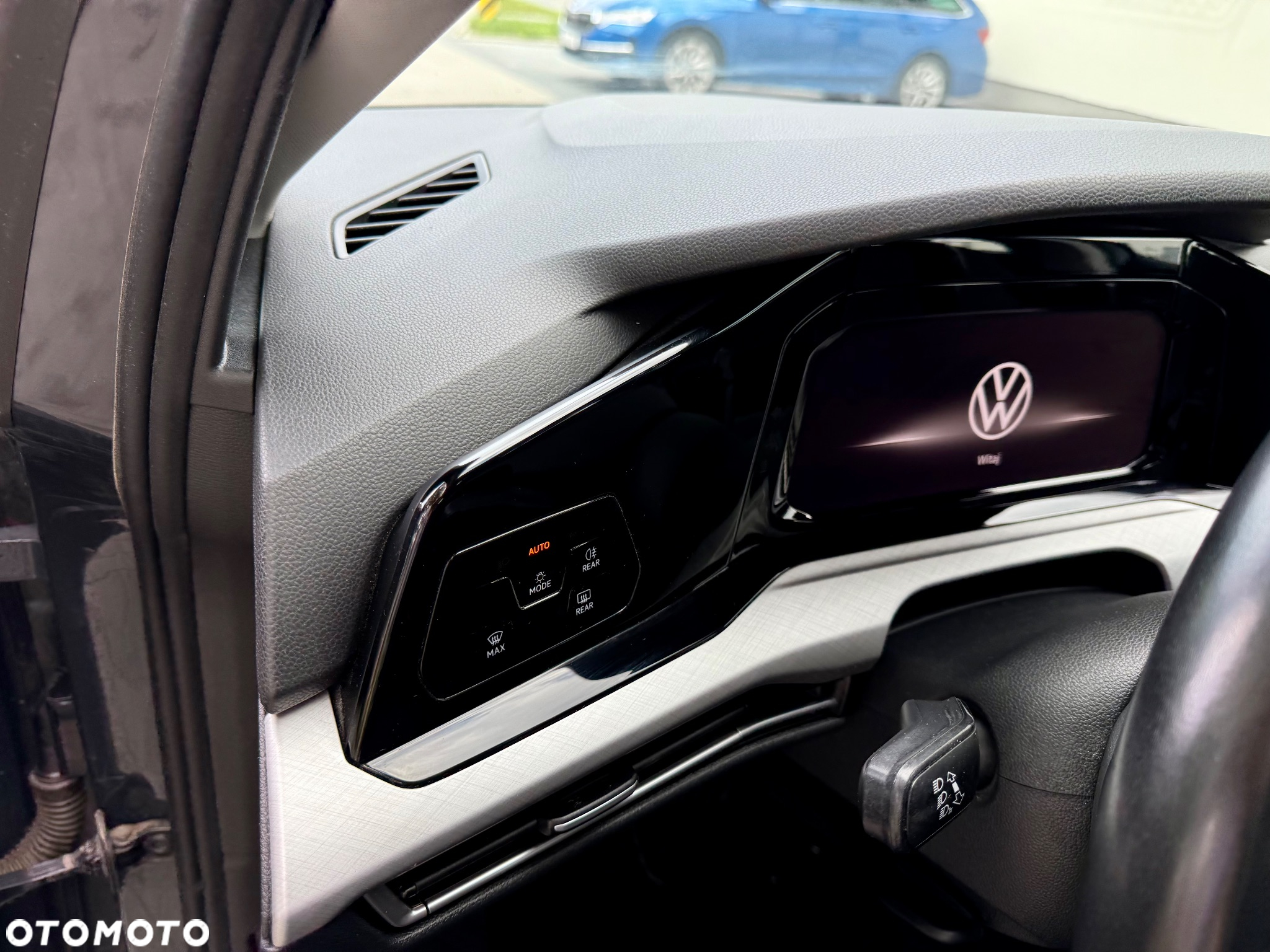 Volkswagen Golf VII 1.5 TSI BMT Comfortline DSG - 17