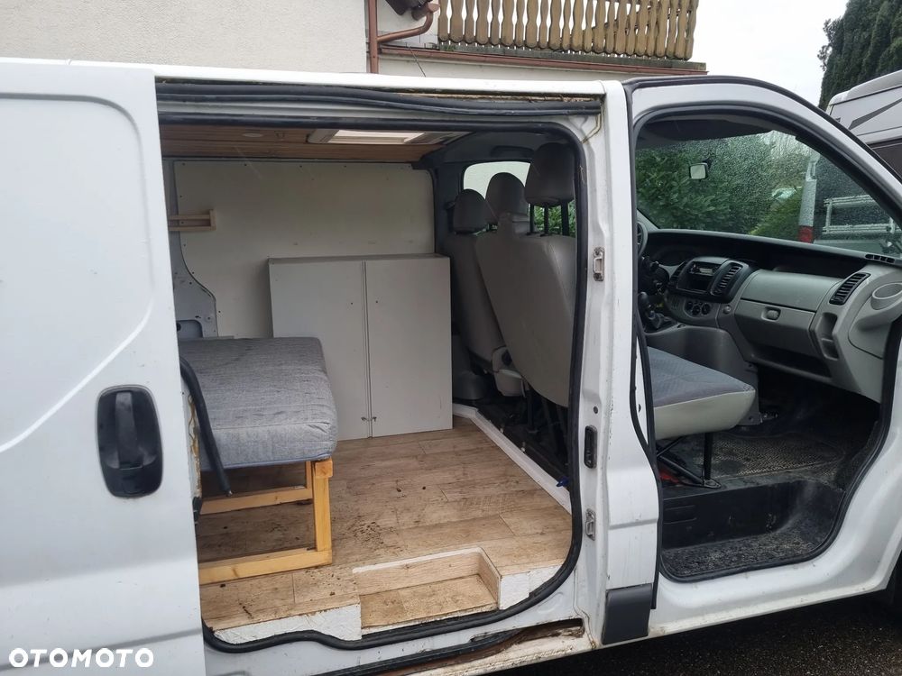 Renault Trafic - 17