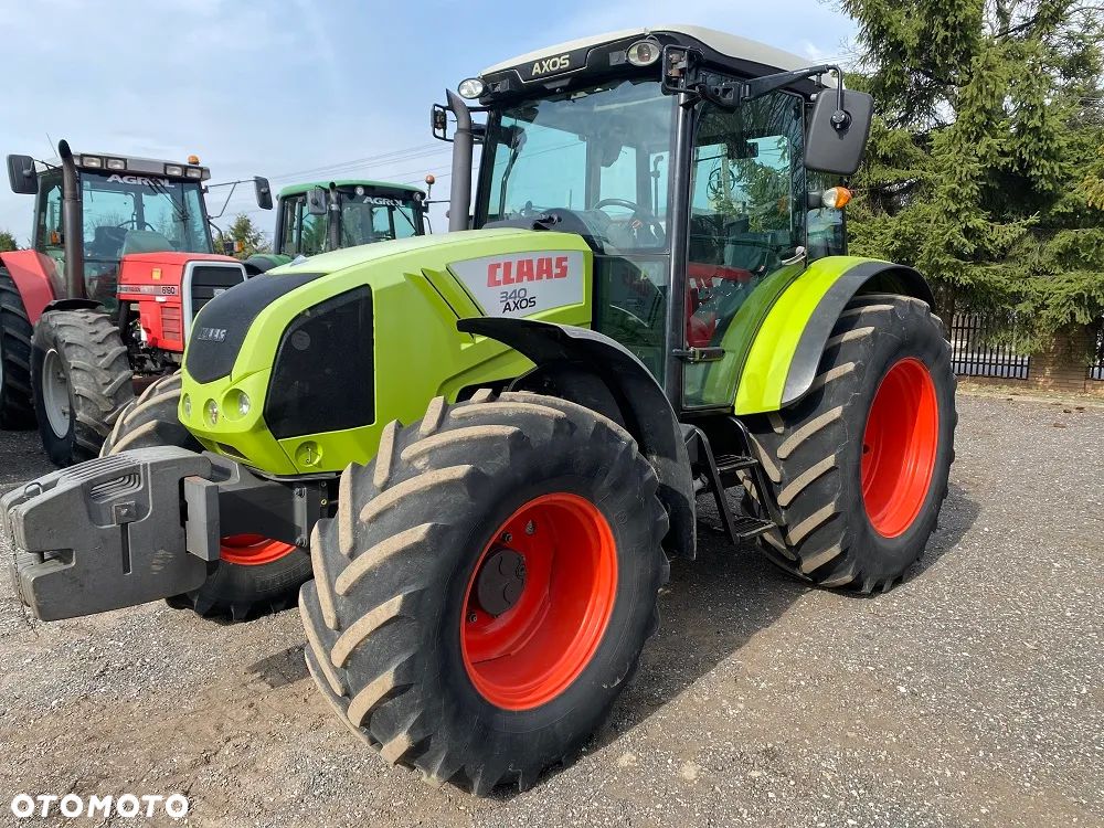Claas AXOS 340, wersja mechaniczna.