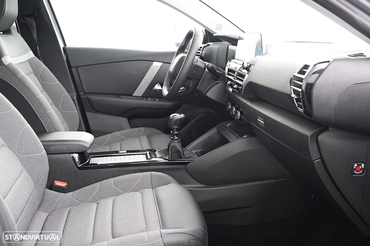 Citroën C4 1.2 PureTech Plus - 18