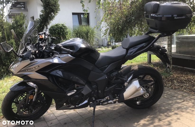 Kawasaki Ninja 1000 SX - 3