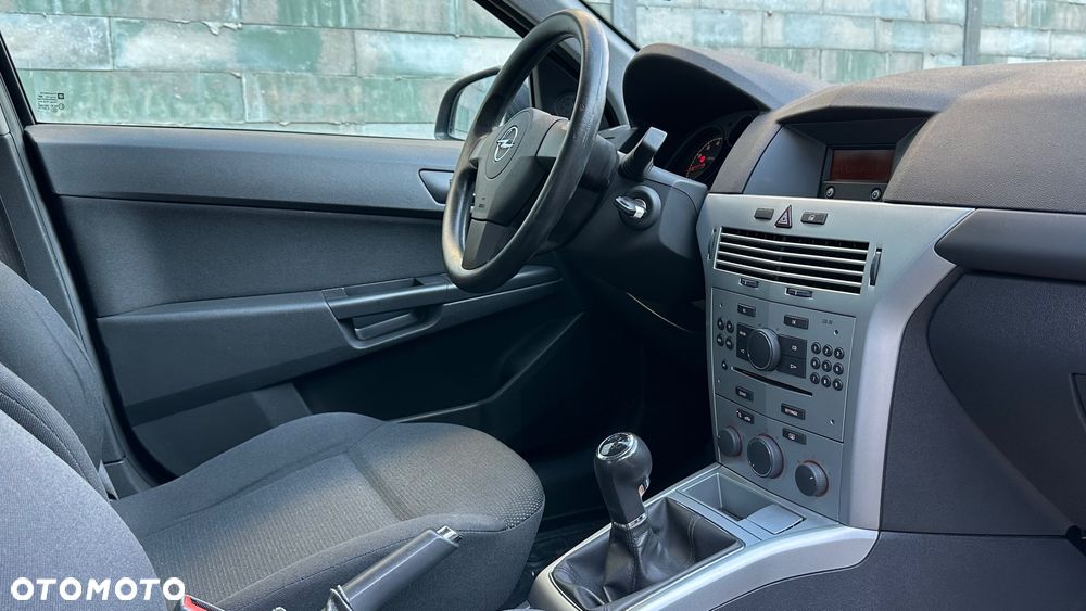 Opel Astra 1.4 Selection - 24