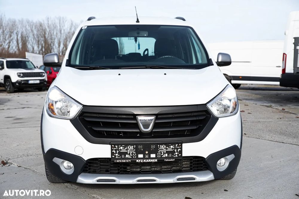 Dacia Lodgy dCi 110 Stepway Celebration - 3
