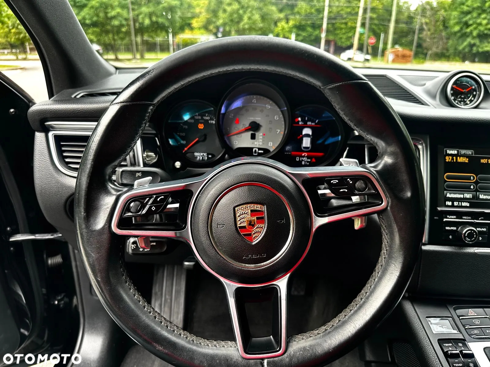 Porsche Macan S - 12