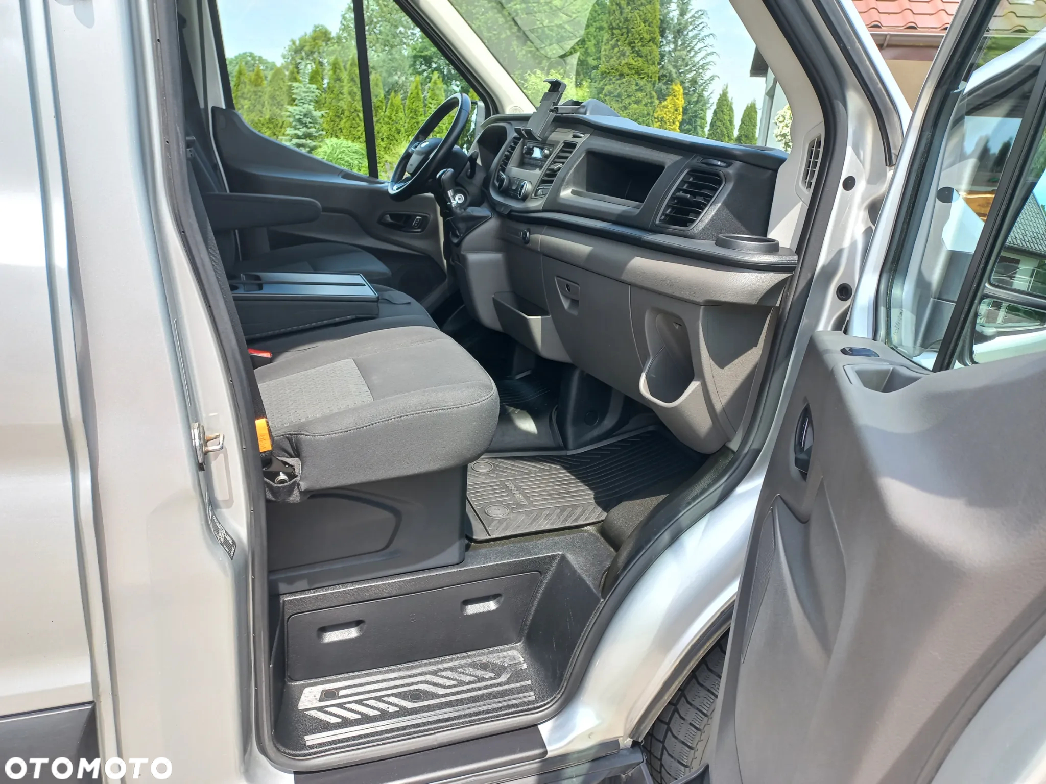 Ford Transit - 19