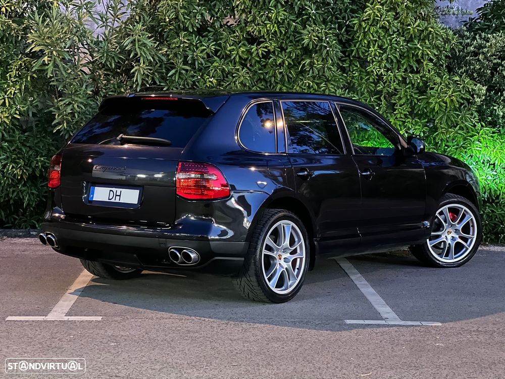 Porsche Cayenne Tiptronic - 7