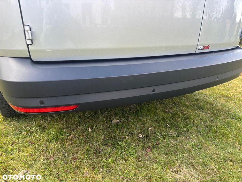 Volkswagen Caddy 1.4 TSI Highline DSG - 15