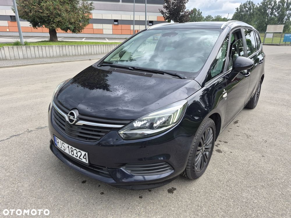 Opel Zafira - 2