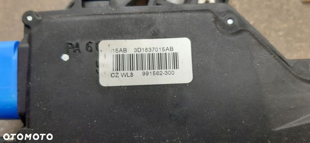 Porsche Cayenne Zamek Drzwi Lewy Przód 3D2837015AB - 2