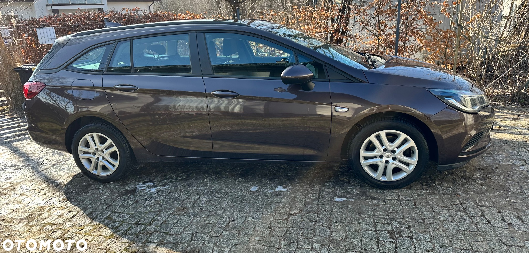 Opel Astra IV 1.6 CDTI Enjoy - 3