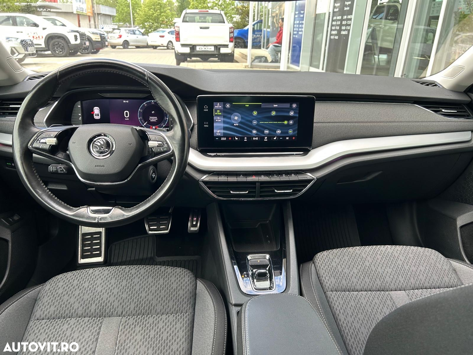 Skoda Octavia 2.0 TDI DSG Style - 12