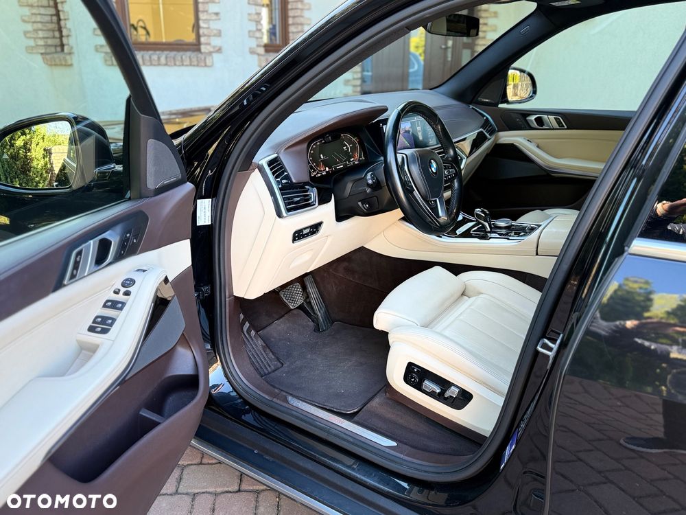 BMW X5 xDrive30d - 26