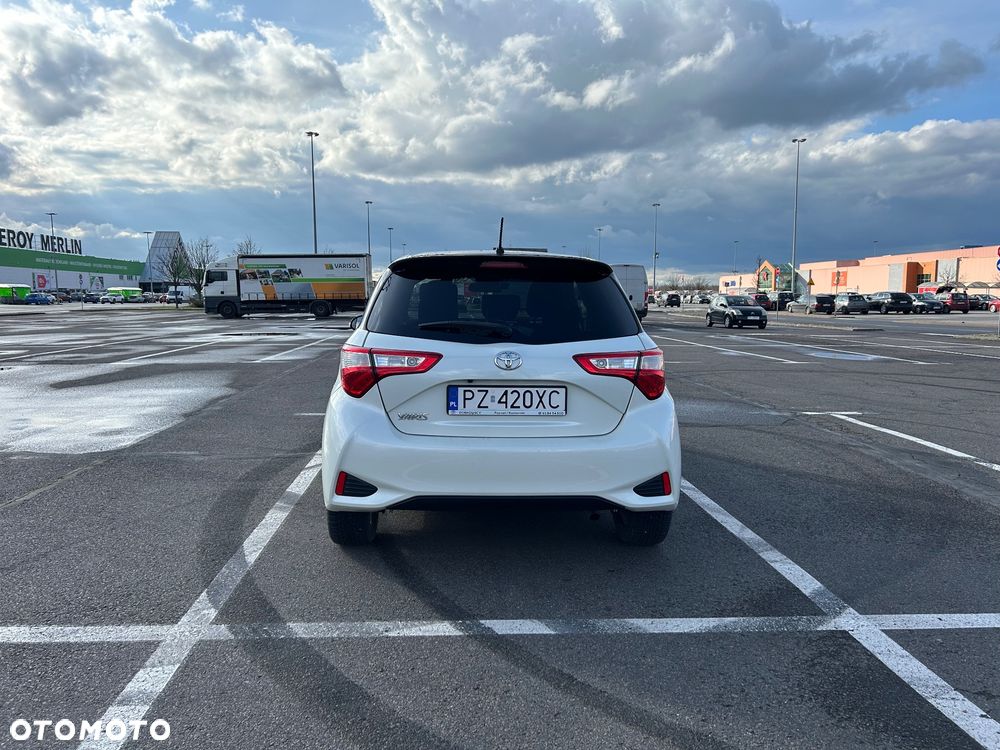 Toyota Yaris 1.5 Selection - 6