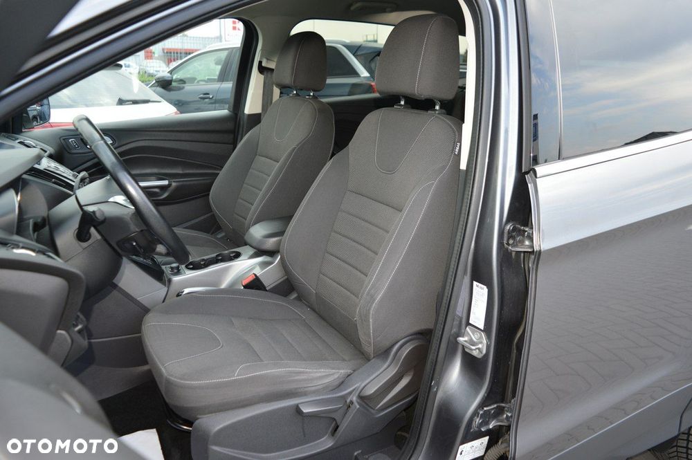 Ford Kuga - 18