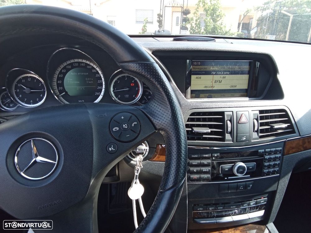 Mercedes-Benz E 220 CDI BlueEfficiency - 21