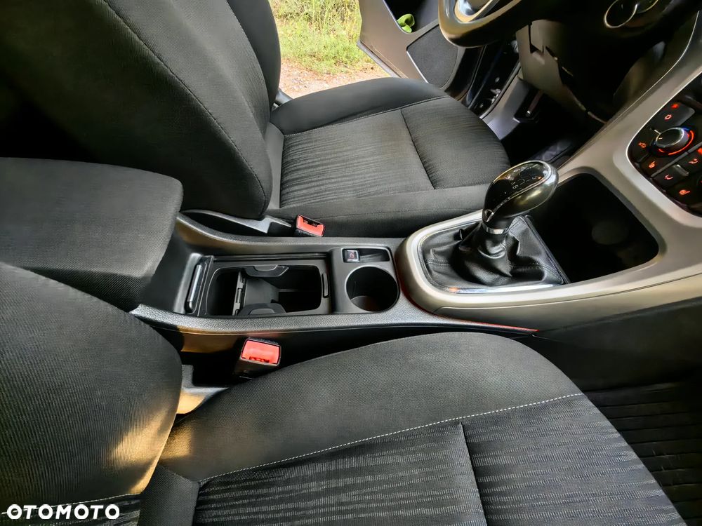 Opel Astra 1.4 T Sport - 10