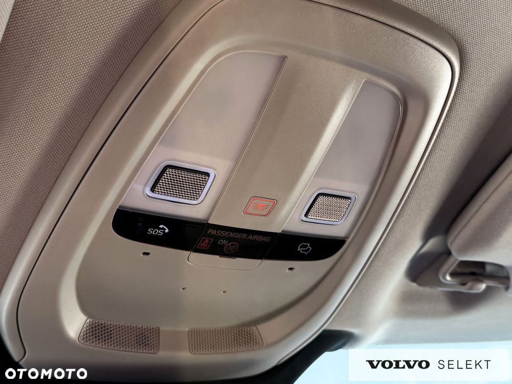 Volvo XC 90 - 36