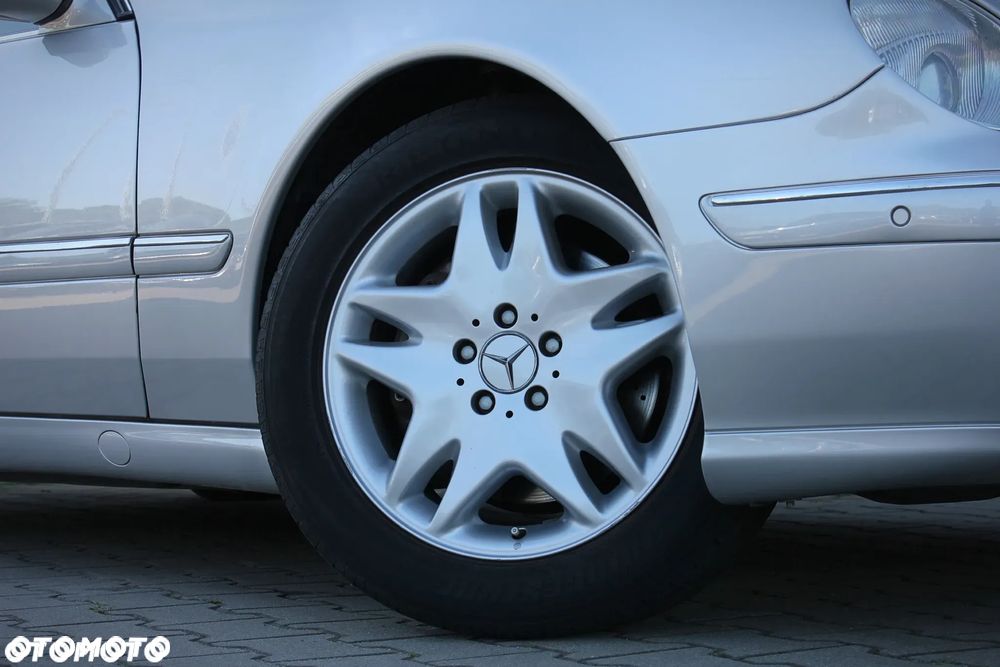 Mercedes-Benz CL 500 - 12